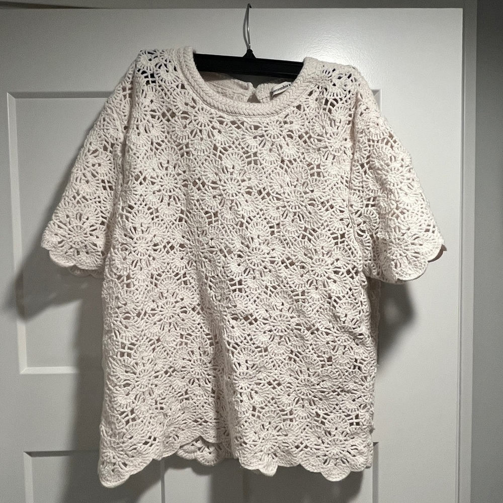 Abercrombie & Fitch Cream Lace Short Sleeve Top